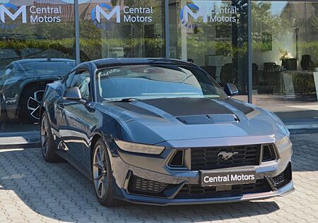 Ford Mustang S650 Fastback Dark Horse