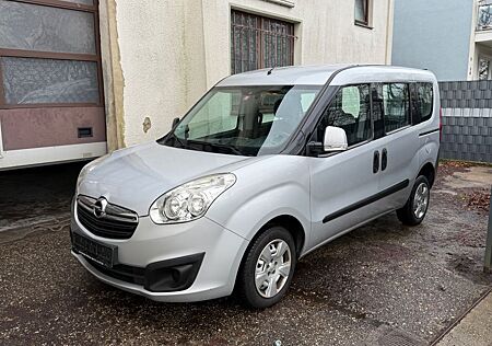 Opel Combo D Klimaanlage,AHK,Allwetter
