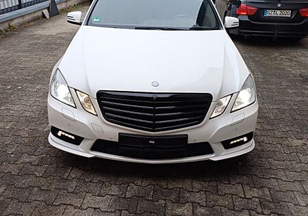 Mercedes-Benz E 350 CDI BlueEFFICIENCY AVANTGARDE AMG-Line