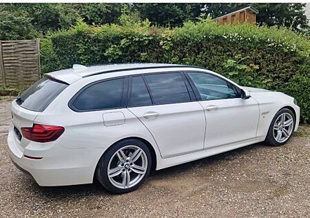 BMW 520d TOURING M-PAKET TOP ZUSTAND!