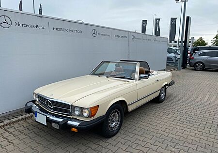 Mercedes-Benz SL 380 , model R 107