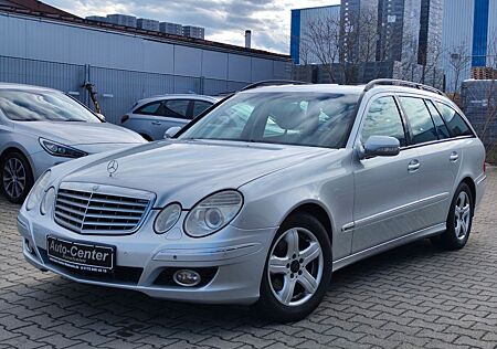 Mercedes-Benz E 220 CDI* Xenon*PDC*Klimaaut.*Elegance*SHZ*AHK*