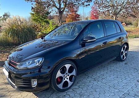 VW Golf Volkswagen 2.0 TSI DSG GTI GTI