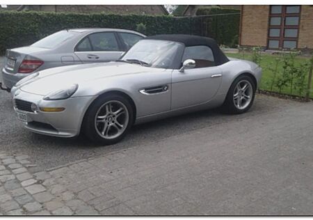 BMW Z8 4.9 - roadster