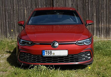 VW Golf Volkswagen GTI VIII 2.0 TSI DSG OPF - LED, DCC, Navi