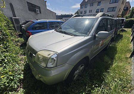 Nissan X-Trail 2.5 X-Pedition Automatik AHK Leder Panor