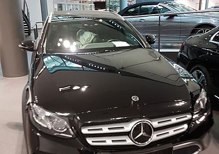 Mercedes-Benz E 220 d 4MAT T All-Terrain, abs. Vollausstattg.