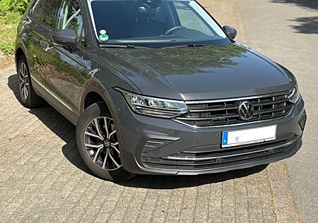 VW Tiguan Volkswagen 1.5 TSI OPF DSG Life Life