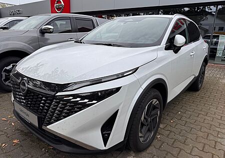 Nissan Qashqai 1.3 N-Connecta *Automatik*