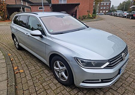 VW Passat Volkswagen 2.0 TDI DSG Comfortline Comfortline NAVI