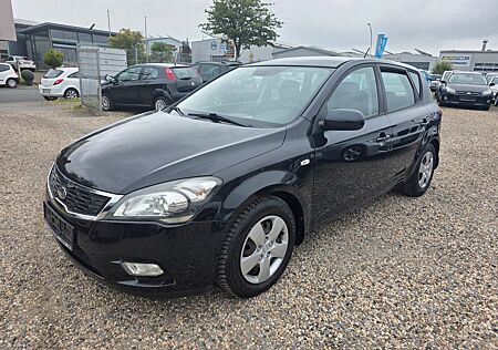 Kia ANDERE Ceed Basis