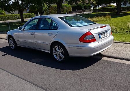 Mercedes-Benz E 500 AVANTGARDE Avantgarde