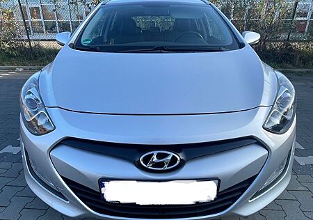 Hyundai i30 1.6 Automatik , Klima, Alus, Sitzheizung