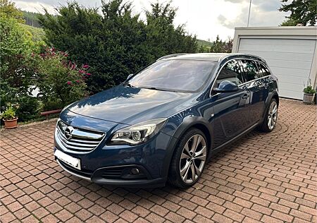 Opel Insignia ST 2.0 Turbo 4x4 Country Tourer Sport