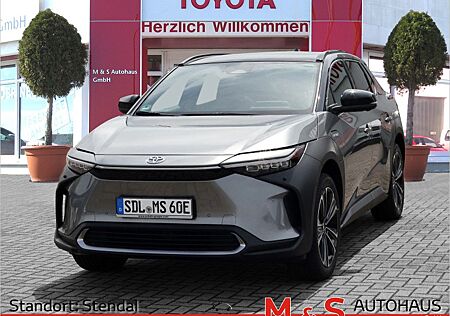 Toyota bZ4X AWD 4x4 MATRIX-LED PANORAMADACH NAVI