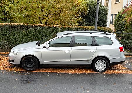 VW Passat Variant Volkswagen 2.0 TDI DPF DSG Comfortline V...