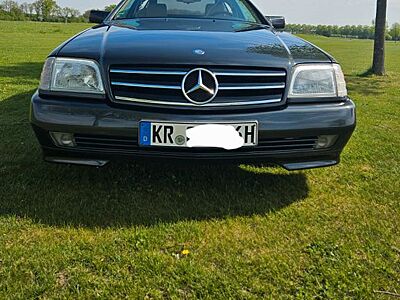 Mercedes-Benz 320
