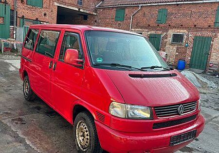 VW T4 Multivan Volkswagen TÜV NEU MOTOR NEU 45TKM Rostfrei