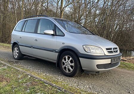 Opel Zafira 1.6l CNG Njoy Tüv=Neu! 121T-Km 7Sitzer VB