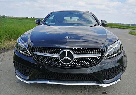 Mercedes-Benz C 300 AMG-line 9G LED 19-8fach Navi Leder AHK
