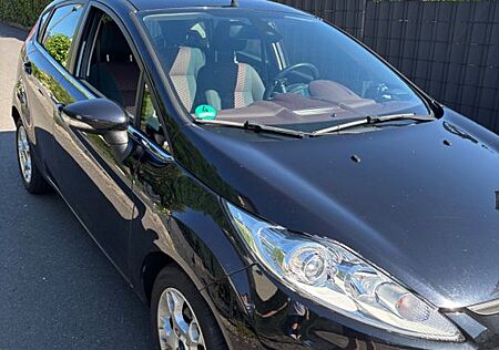 Ford Fiesta 1,4 Titanium Titanium