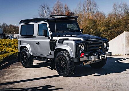 Land Rover Defender 90 2.4L TD4 / Brunel / Lichte Vracht