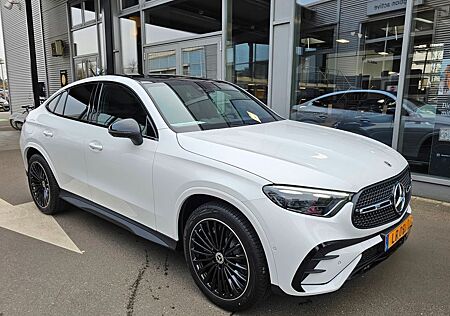 Mercedes-Benz GLC 220 220d 4M Coupé AMG/Night/Pano/360/Garantie/Distr
