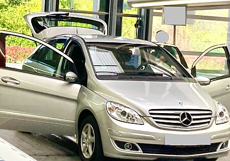Mercedes-Benz B 150 -Sehr gepflegt mit geringer Laufleistung