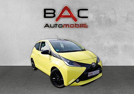 Toyota Aygo (X) Aygo -cite*Navi*Rück-Kamera*El.Spiegel*Alu