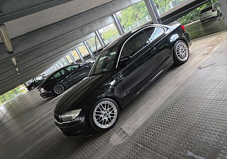 BMW 125i Coupé -