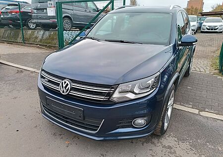 VW Tiguan Volkswagen Sport & Style BMT 4Motion R-Line