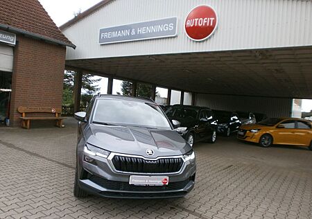 Skoda Karoq Selection 1.5TSI DSG Navi/AHK/SHZ/LED
