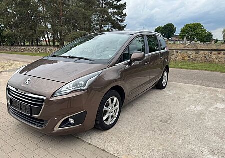 Peugeot 5008 1.2 Active PureTech 130 Stop&Start