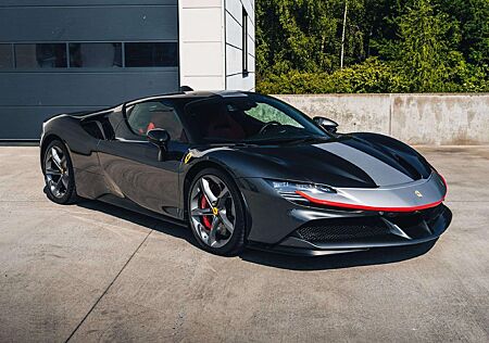 Ferrari SF90 gebraucht kaufen Ferrari SF90 Grigio Silverstone / Lift / Carbon / First