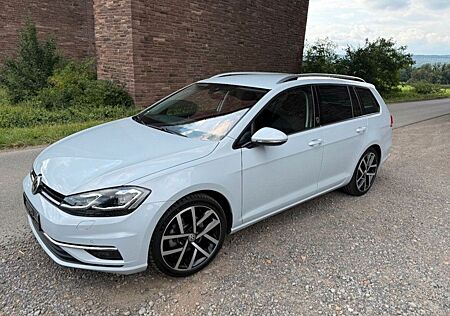 VW Golf Volkswagen 1.5 TSI ACT Highline Variant Highline