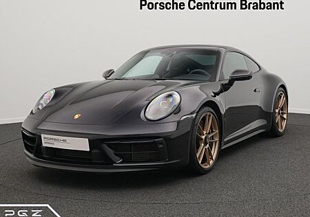 Porsche 992 Carrera GTS
