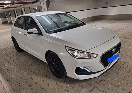 Hyundai i30 1.0 T-GDI YES! YES!