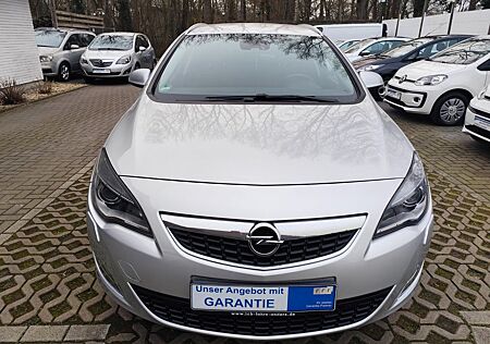 Opel Astra J Sports Tourer Innovation-AHK-ÖL&TÜV NEU