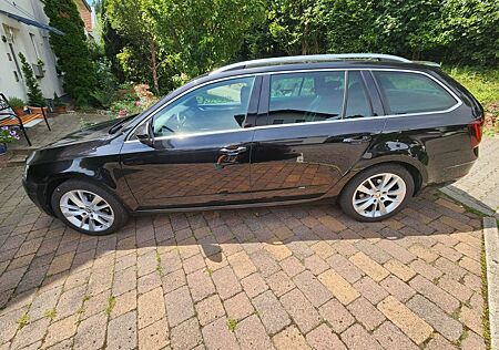 Skoda Octavia 1.5 TSI G-TEC DSG Style Combi Style