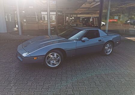 Chevrolet Corvette ORIGINAL 13.000 KM !!! 6 Gang Schalter + Hardtop