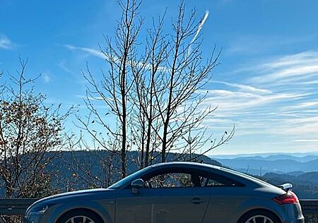 Audi TT Coupe 1.8 TFSI -