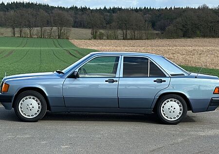 Mercedes-Benz 190 D 2,5