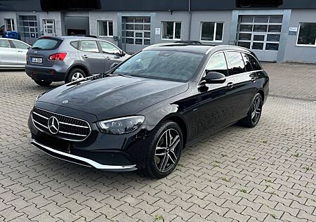 Mercedes-Benz E 300 de T Avantgarde