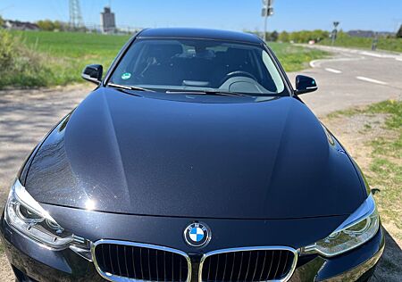 BMW 318d -
