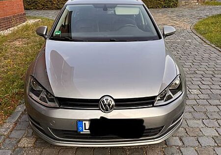 VW Golf Volkswagen 1.4 TSI BMT Comfortline Variant Comfortline