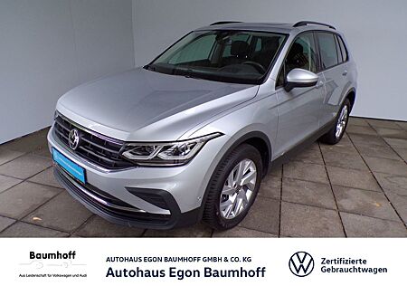 VW Tiguan Volkswagen 2.0 TSI DSG LIFE 4MOTION / AHK+MATRIX