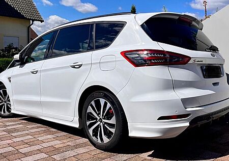 Ford S-Max 2.5 Duratec FHEV ST-Line 7-Sitzer ST-Line