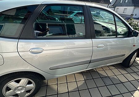 Renault Scenic Expression 1.4 16V Expression