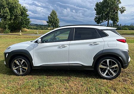Hyundai Kona 1.6 T-GDI Style DCT 4WD Style