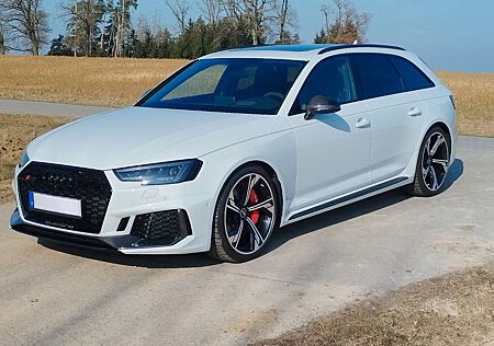 Audi RS4 B&O-Keramik-Carbon-NP. 130't €